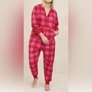 NEW Torrid Red Pink Plaid Zip-Up Hooded Onesie Size 1/2 SO SOFT!